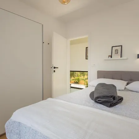 Altalune By Interhome Villa