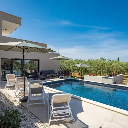 Altalune By Interhome Villa