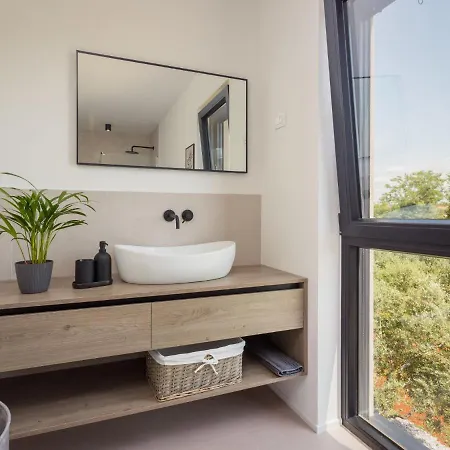 Altalune By Interhome *