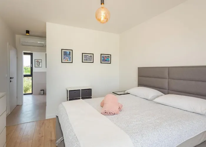 Βίλα Altalune By Interhome Karpinjan