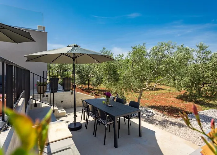 Βίλα Altalune By Interhome Karpinjan