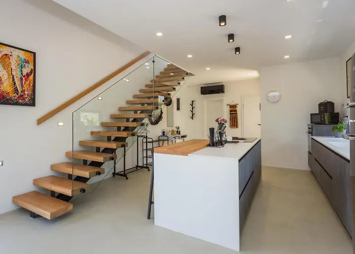 Altalune By Interhome *