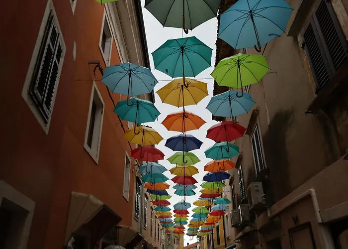 Altalune By Interhome Βίλα Karpinjan